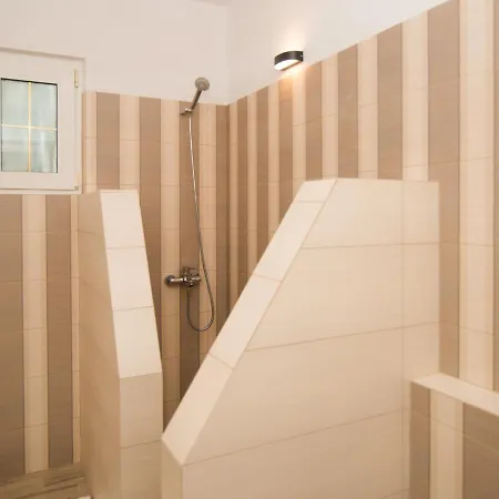 Βίλα Zou Αμπελάς